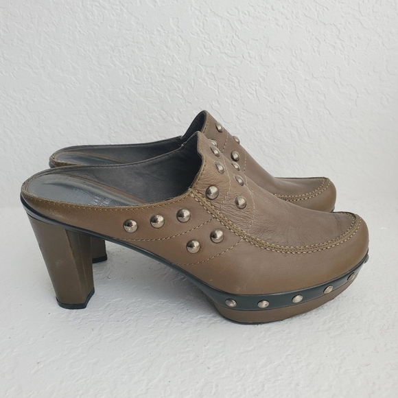 Stuart Weitzman Studded Platform Leather Mule Clog Slide Olive Green Women's 9 - Picture 2 of 11